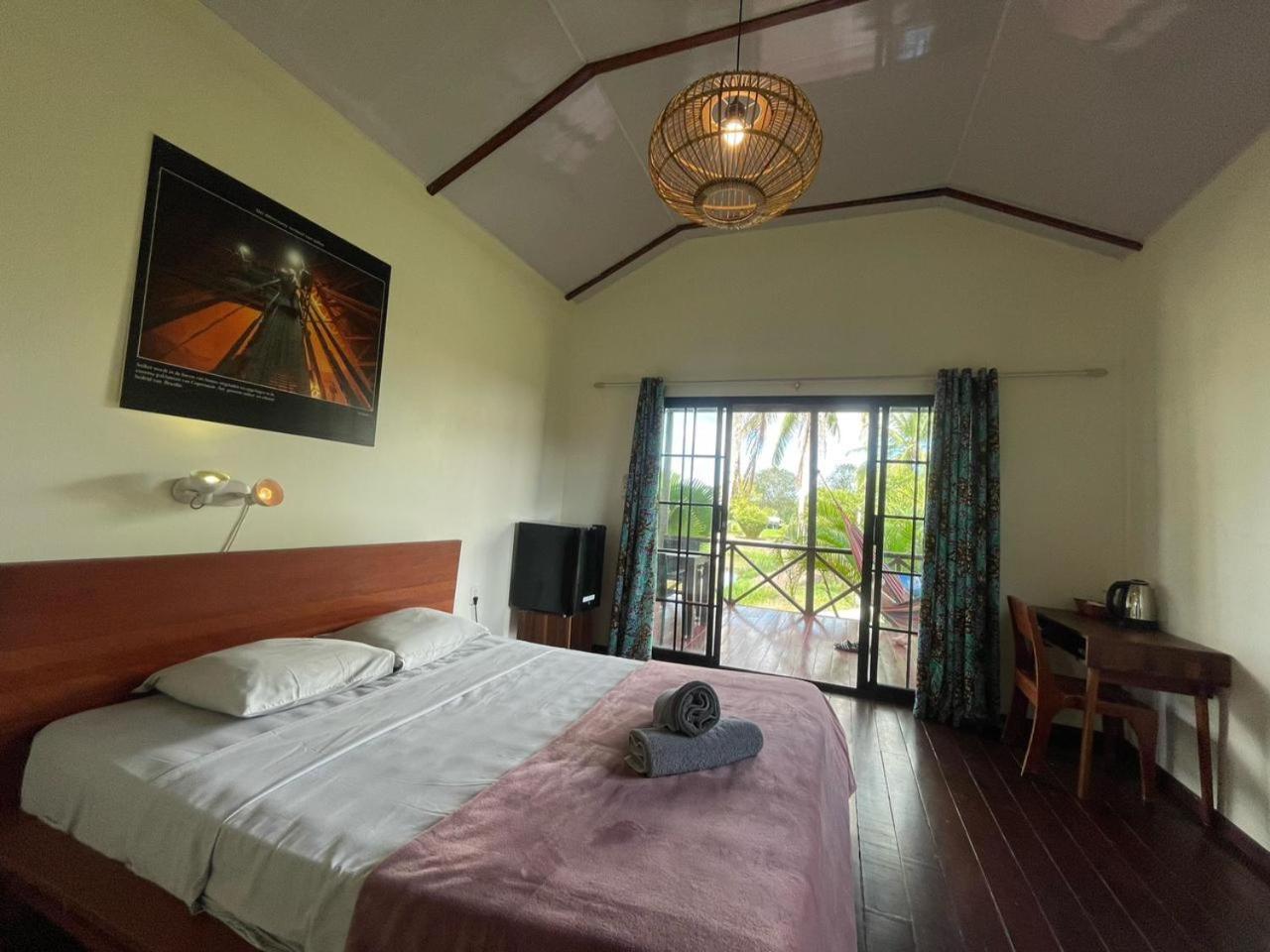 Plantage Resort Frederiksdorp パラマリボ エクステリア 写真