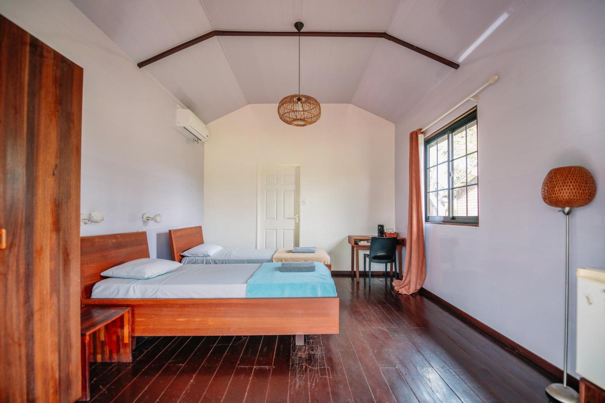Plantage Resort Frederiksdorp パラマリボ エクステリア 写真